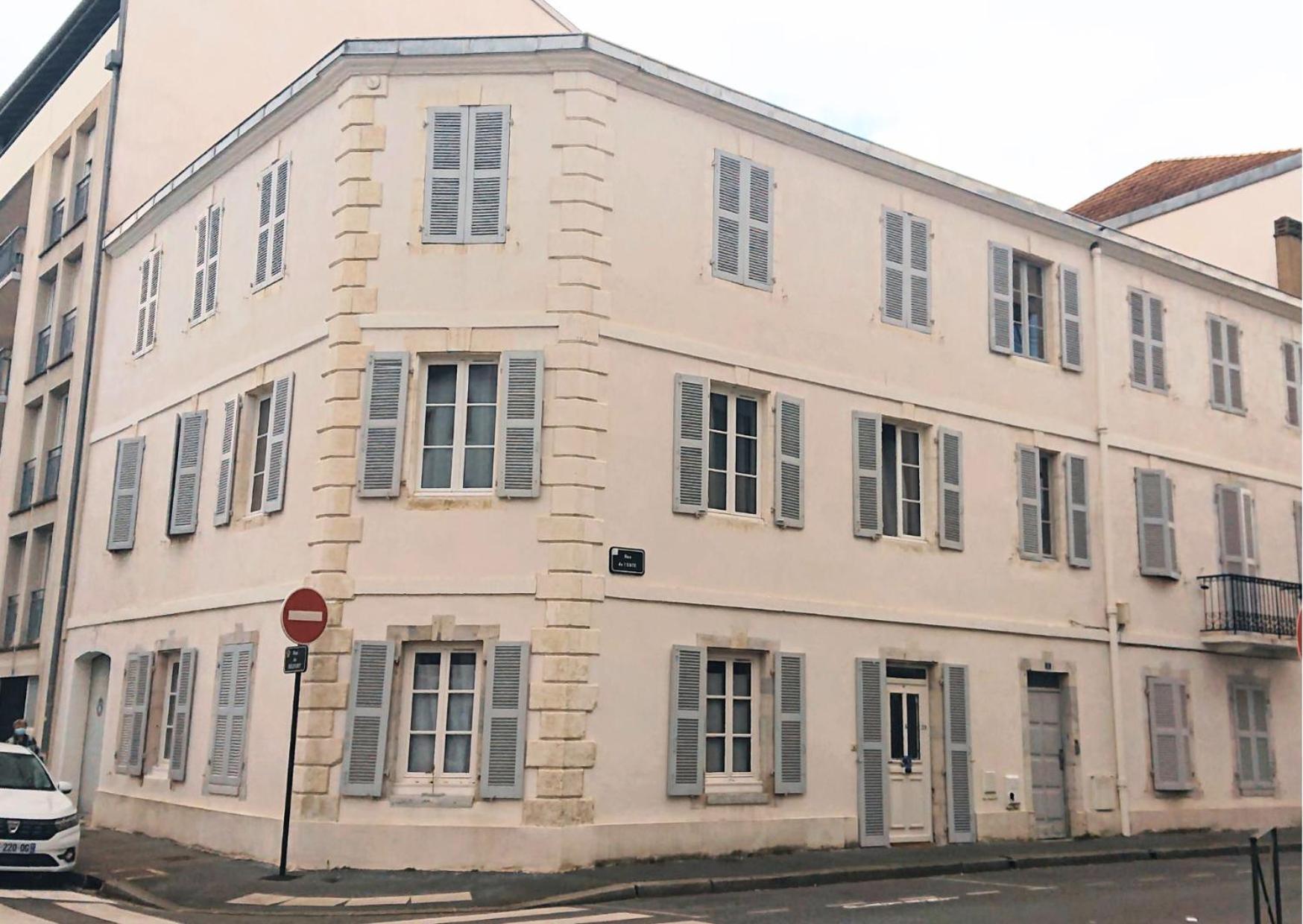 Le Petit Nid Douillet De Jeje Apartment Bayonne Exterior photo